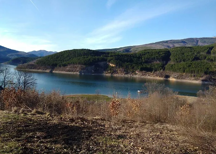 Zavojsko Jezero - Jezero * Pirot